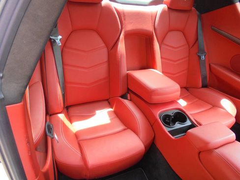 Used 2014 Maserati GranTurismo Sport RWD image 12