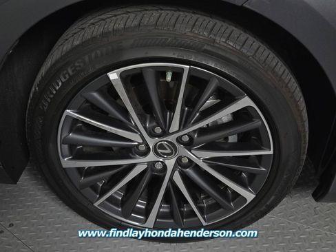 Used 2024 Lexus ES 300h w/ Premium Package FWD image 12