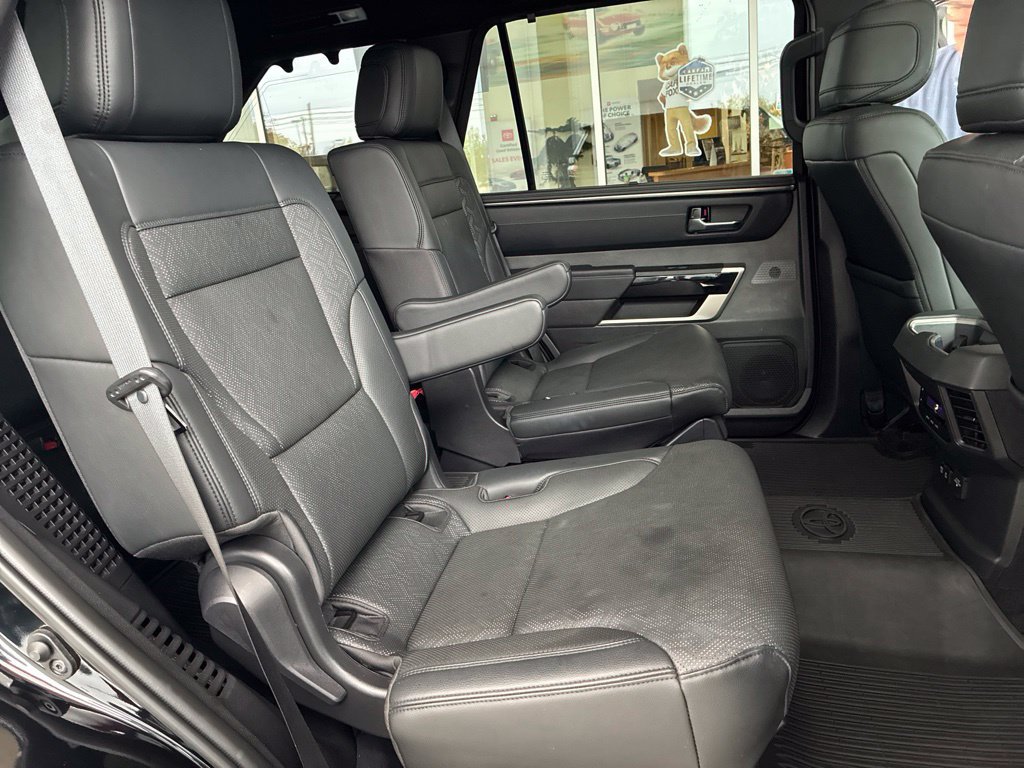 Certified 2025 Toyota Sequoia Limited w/ Tow Technology Package AWD/4WD image 25