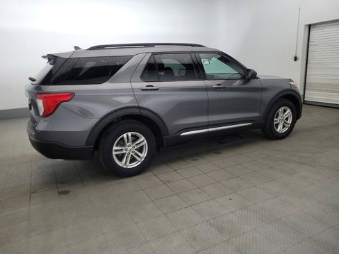 Used 2021 Ford Explorer XLT w/ Equipment Group 202A AWD/4WD image 10