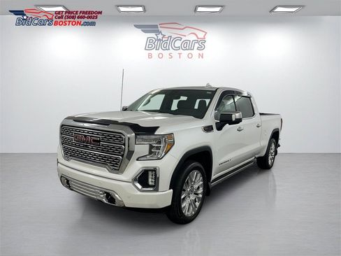 Used 2020 GMC Sierra 1500 Denali w/ Denali Ultimate Package image 1