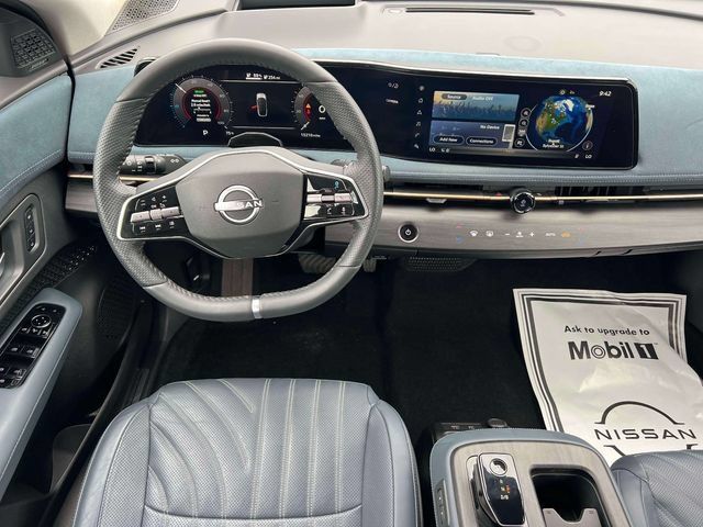 Used 2024 Nissan Ariya AWD image 13