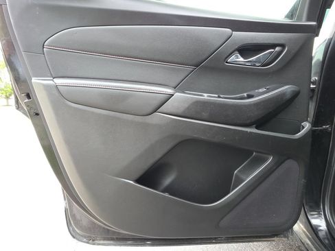 Used 2023 Chevrolet Traverse RS AWD/4WD image 27