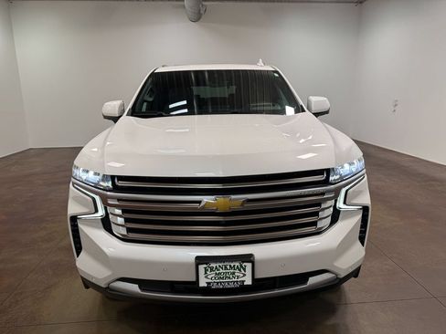 Used 2021 Chevrolet Tahoe High Country w/ Premium Package AWD/4WD image 39