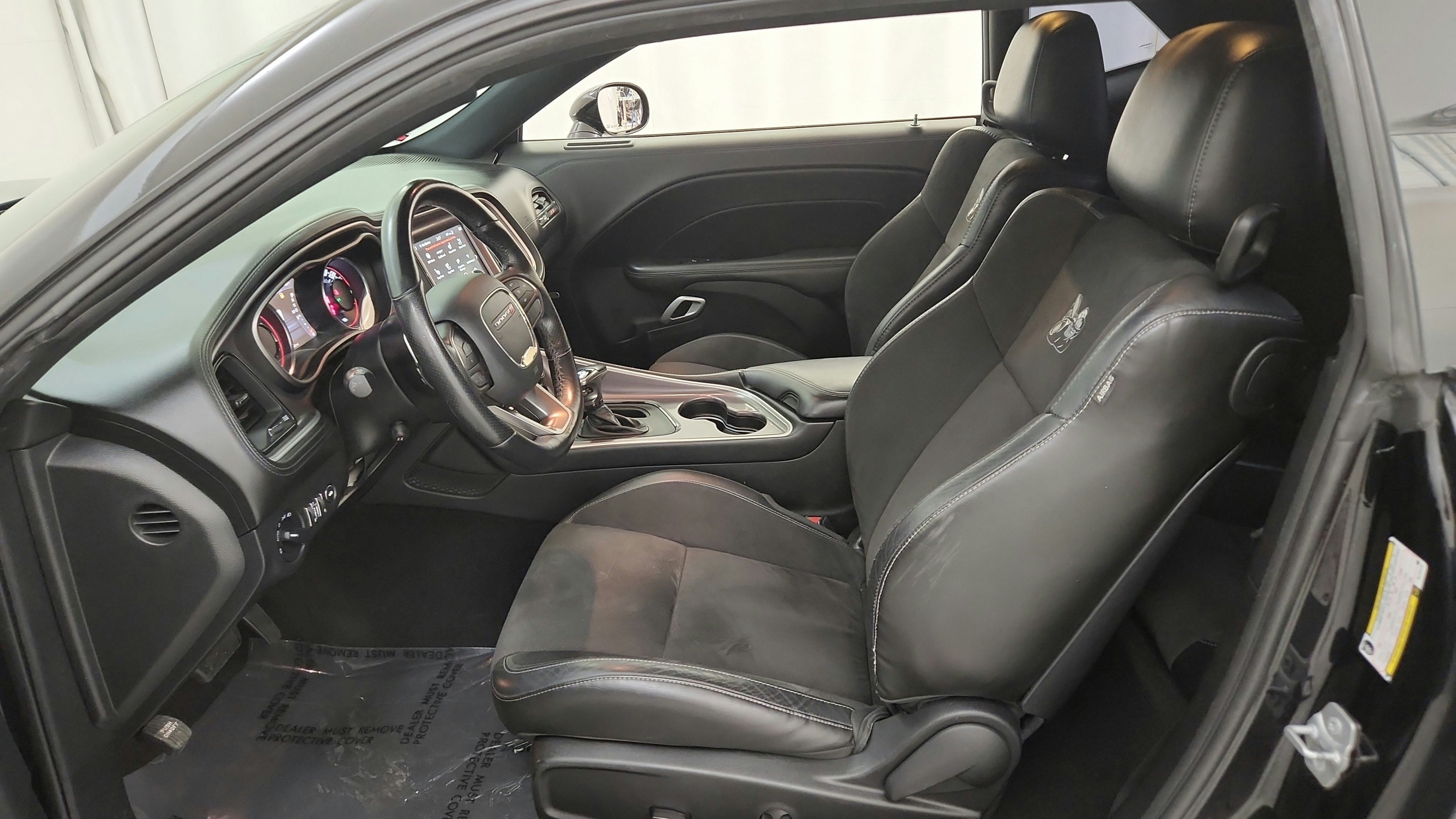 Used 2022 Dodge Challenger R/T Scat Pack RWD image 18