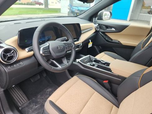 New 2027 Chevrolet Equinox ACTIV w/ Safety and Technology Package AWD/4WD image 18