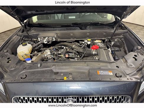 Used 2022 Lincoln Nautilus Reserve image 64