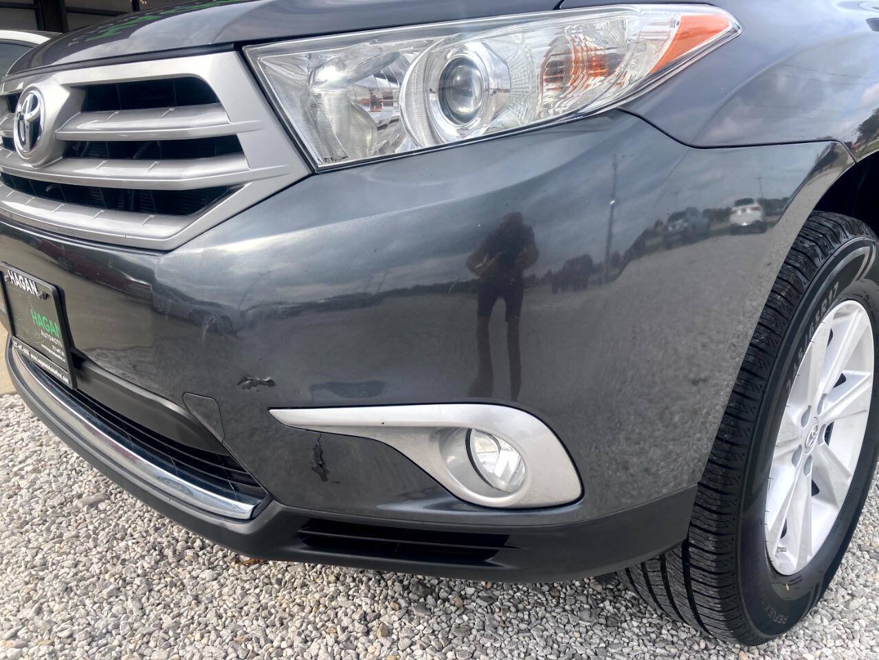 Used 2013 Toyota Highlander Plus FWD image 3