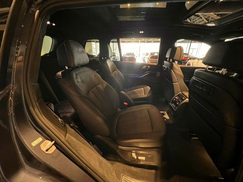 Used 2020 BMW X7 xDrive40i w/ M Sport Package image 30