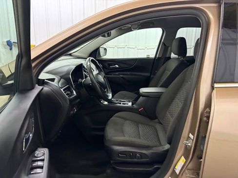 Used 2019 Chevrolet Equinox LT AWD/4WD image 27