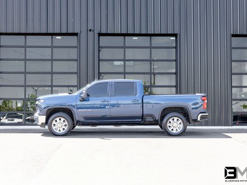 Used 2022 Chevrolet Silverado 2500 LT w/ All Star Edition AWD/4WD image 1