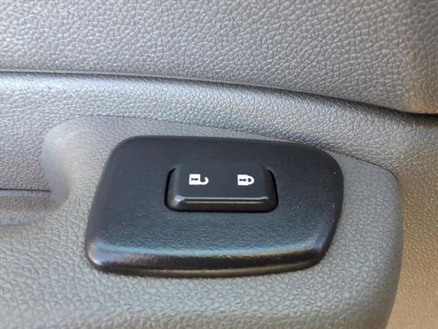 Used 2014 GMC Sierra 2500 W/T w/ Snow Plow Prep Package image 9