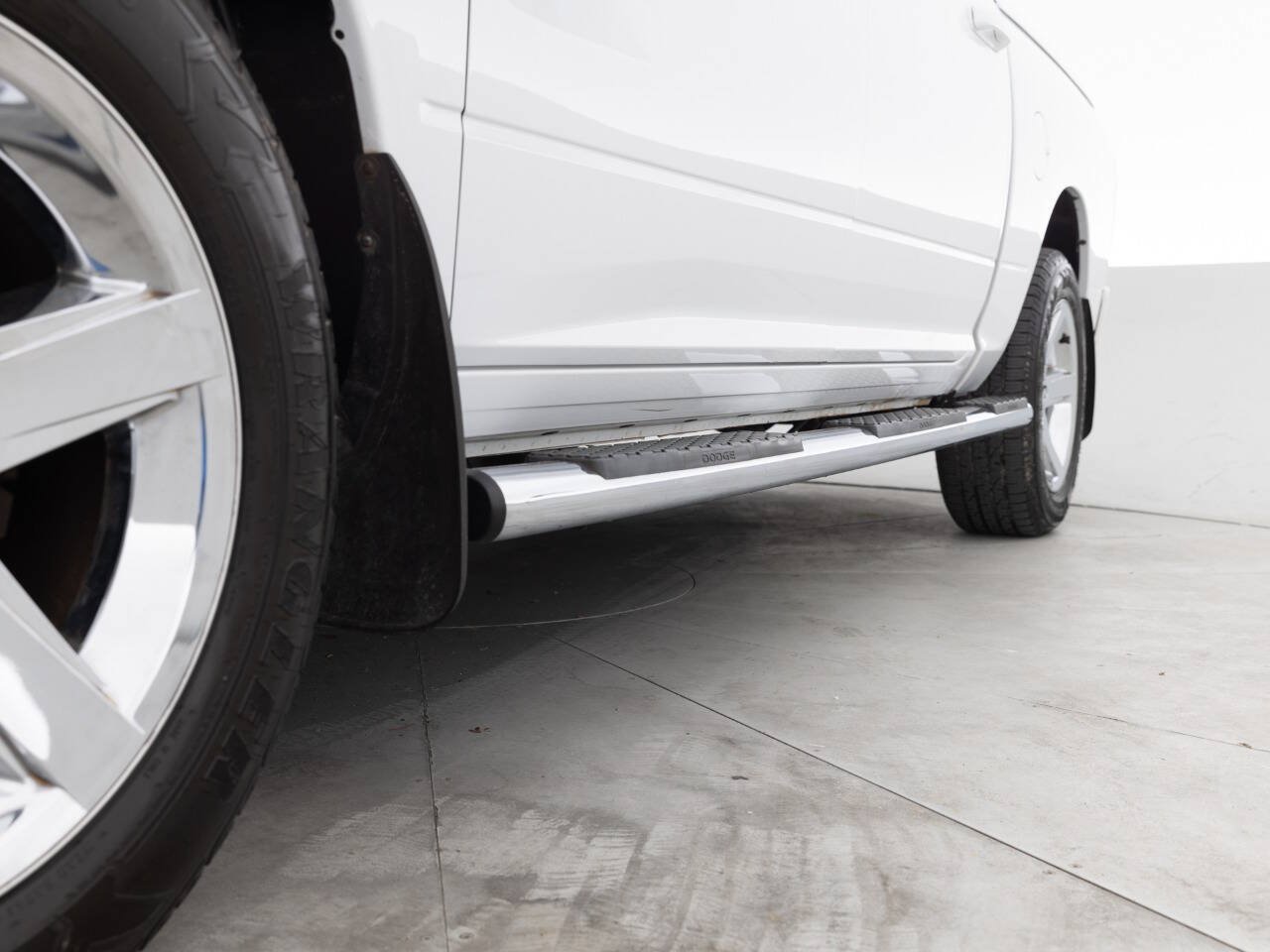 Used 2011 RAM 1500 Sport w/ Sport Premium Group AWD/4WD image 24
