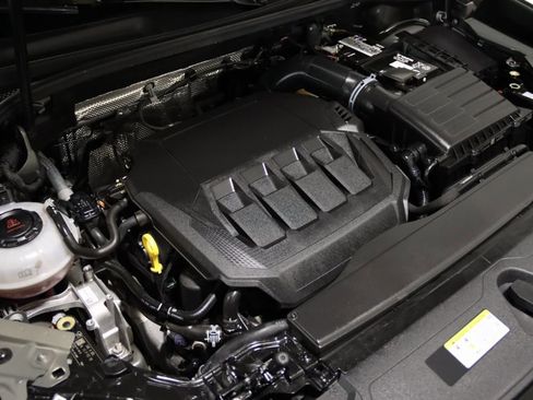 Used 2021 Audi Q3 2.0T Premium Plus w/ Premium Plus Package image 81