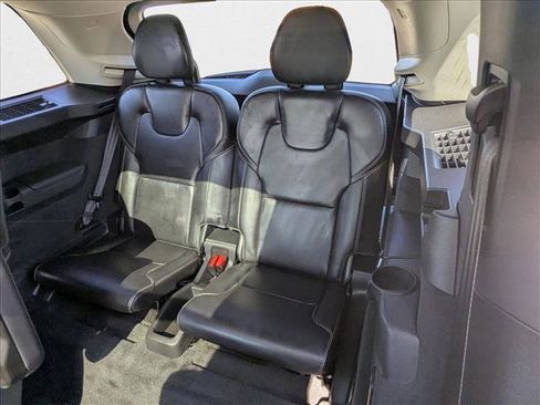 New 2026 Volvo XC90 B6 Ultra w/ Protection Package image 19