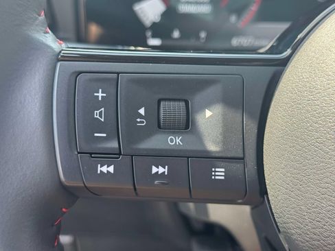Used 2026 Nissan Kicks SR w/ Cold Weather Package AWD/4WD image 19