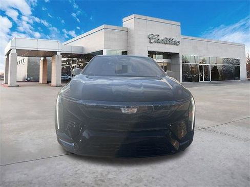 New 2026 Cadillac Optiq Sport 1 image 8