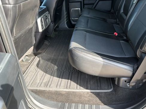 Used 2015 Ford F150 Lariat RWD image 43