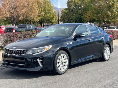 Used 2018 Kia Optima LX w/ 17" Alloy Wheels Package