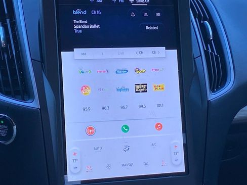 Certified 2024 Ford Edge SEL w/ Convenience Package image 7