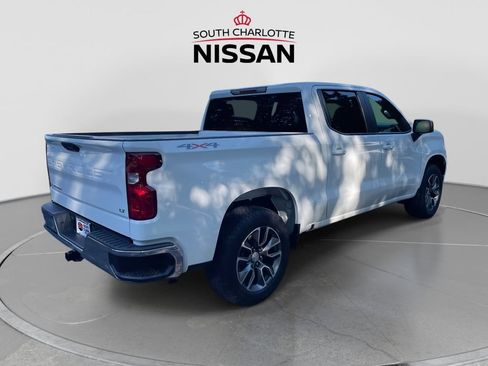 Used 2024 Chevrolet Silverado 1500 LT AWD/4WD image 6