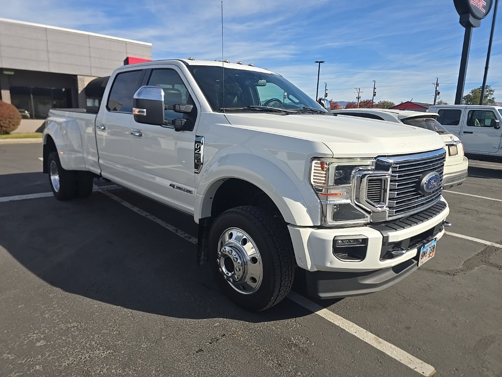 Used 2020 Ford F450 Platinum w/ FX4 Off-Road Package AWD/4WD image 3