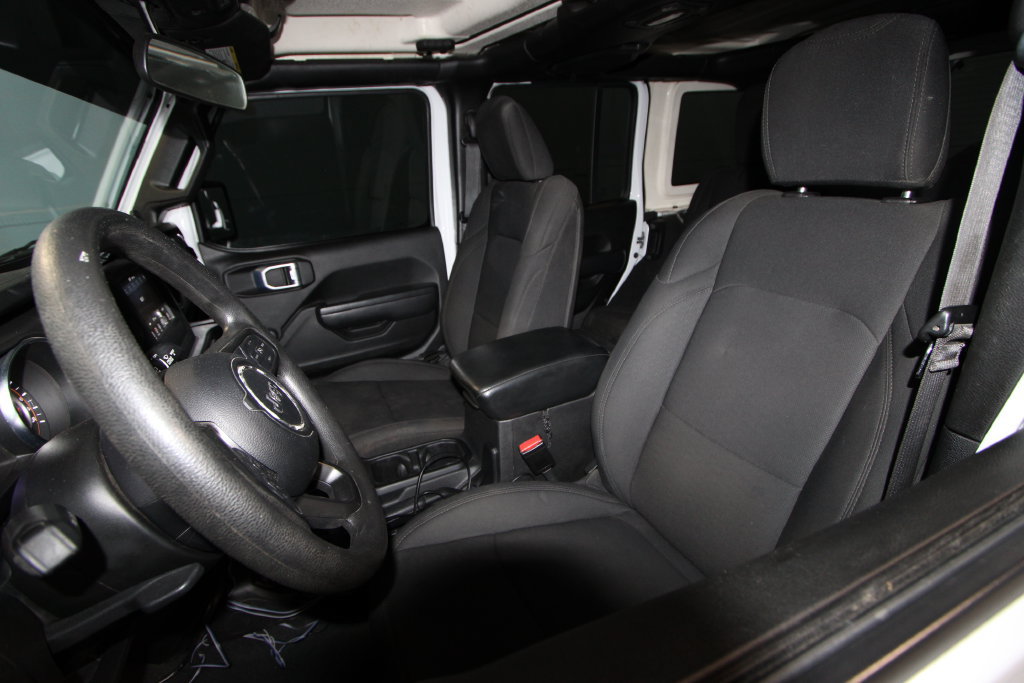 Used 2022 Jeep Wrangler Unlimited Sport AWD/4WD image 4