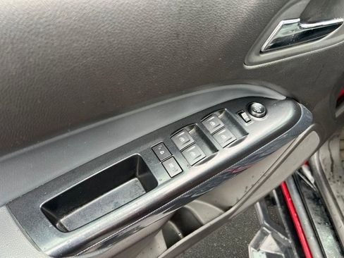 Used 2021 Chevrolet Colorado Z71 image 12