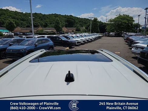 Certified 2022 Volkswagen Tiguan SE AWD/4WD image 30