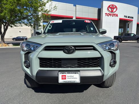 Used 2023 Toyota 4Runner TRD Off-Road Premium w/ Moonroof Package AWD/4WD image 6
