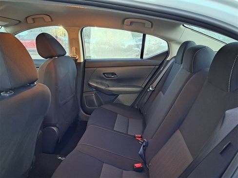 New 2025 Nissan Sentra SV image 5