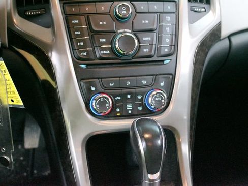 Used 2017 Buick Verano Convenience FWD image 19