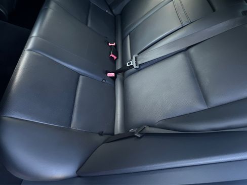 Used 2013 Mercedes-Benz C 250 Sedan image 19