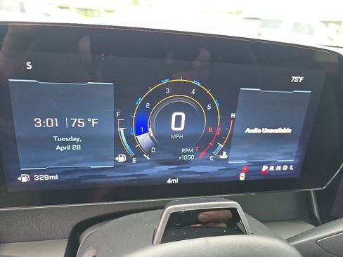 New 2026 Chevrolet Traverse LT w/ Enhanced Driving Package FWD image 25