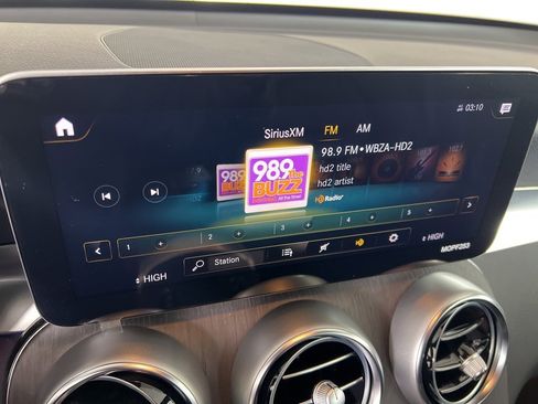 Certified 2022 Mercedes-Benz GLC 300 GLC 300 image 8