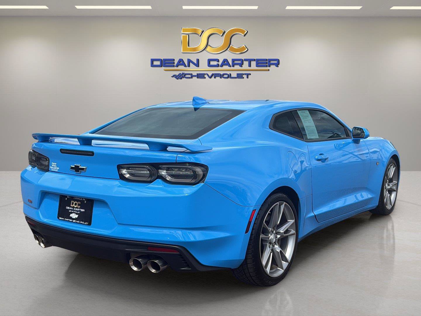 Used 2022 Chevrolet Camaro SS RWD image 5