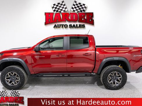 Used 2025 Chevrolet Colorado ZR2 w/ Technology Package image 1