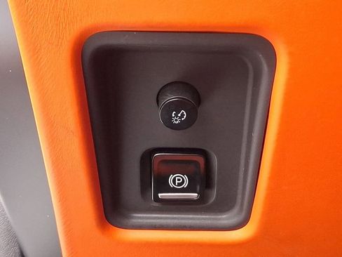 Used 2025 Chevrolet Corvette Stingray Premium Cpe w/ Z51 Performance Package image 20