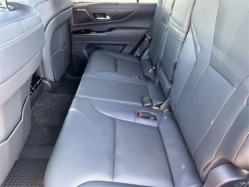 New 2025 Lexus LX 700h Overtrail image 13