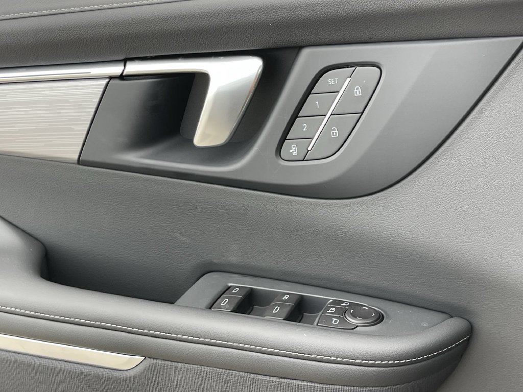New 2026 Buick Enclave Preferred w/ Super Cruise Package FWD image 24