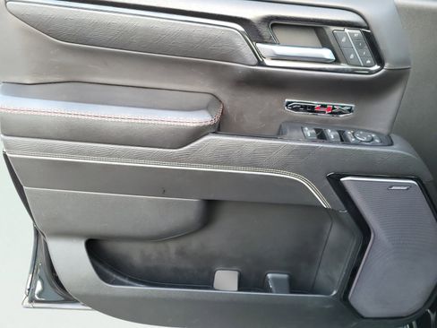 Used 2022 GMC Sierra 1500 AT4X image 28