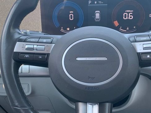 Used 2025 Hyundai Kona SEL AWD/4WD image 12