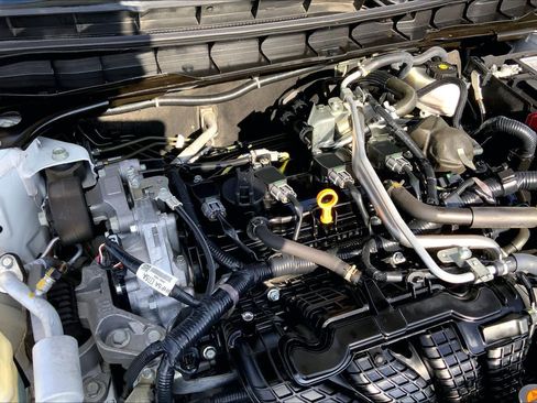 Used 2024 Nissan Altima 2.5 S FWD image 31