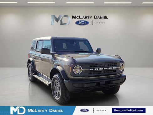 New 2026 Ford Bronco Big Bend AWD/4WD image 1
