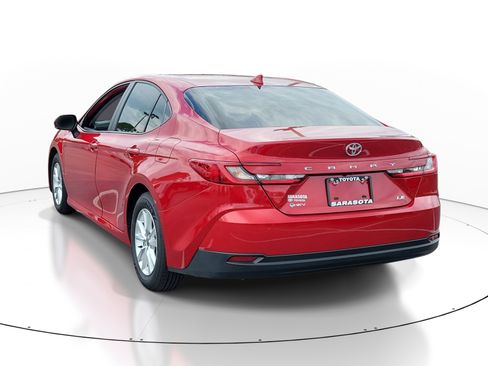 Certified 2025 Toyota Camry LE FWD image 4
