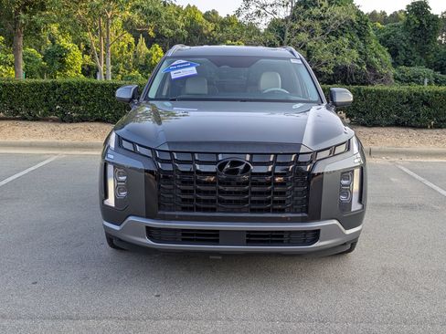 Used 2023 Hyundai Palisade Limited AWD/4WD image 9