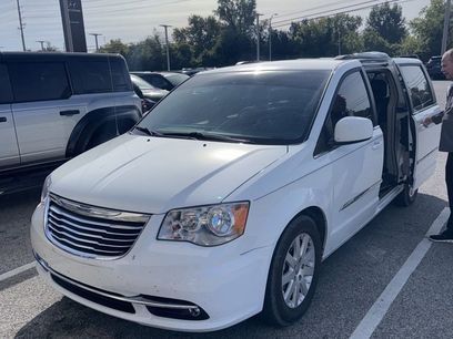 Used 2016 Chrysler Town & Country Touring