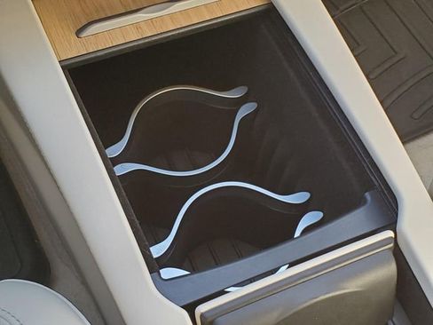 Used 2018 Tesla Model S 100D image 22