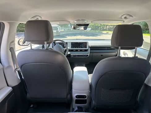 Used 2024 Hyundai Ioniq 5 SEL AWD/4WD image 14