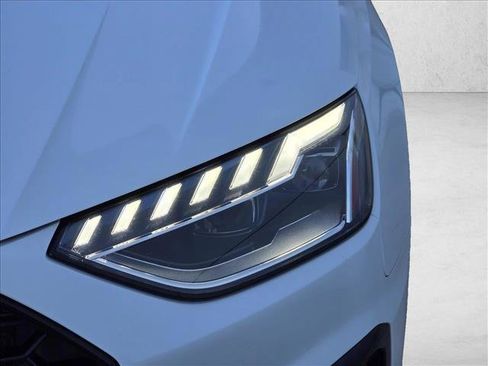 Used 2021 Audi A4 2.0T Premium Plus w/ Premium Plus Package image 10